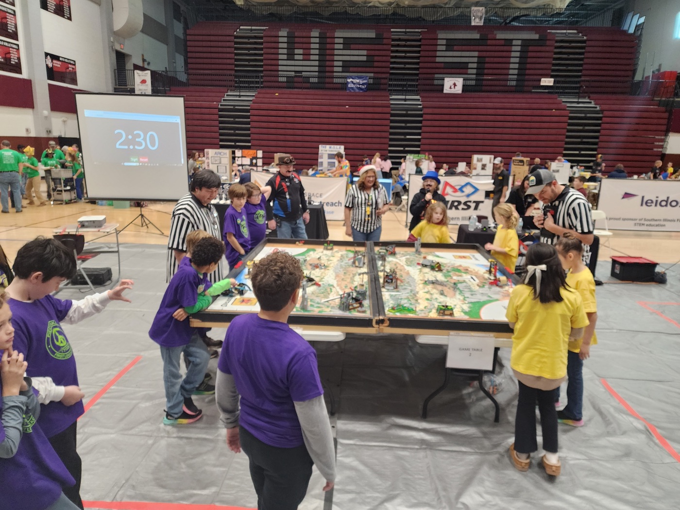 FLL competition action